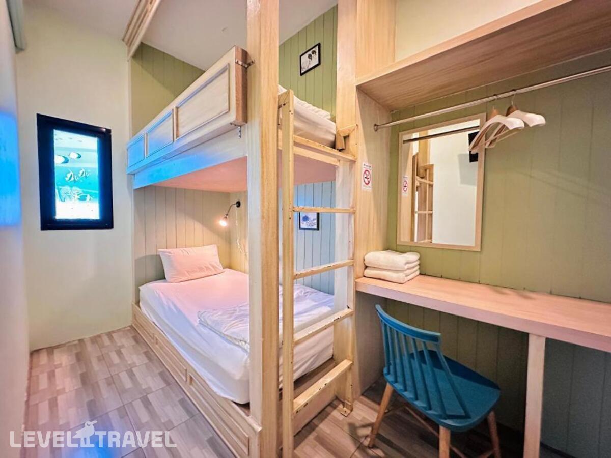 фотографии номера Стандартный (две односпальные кровати) отеля The Luna Hostel в Таиланд(Най Янг Бич) - фото №1