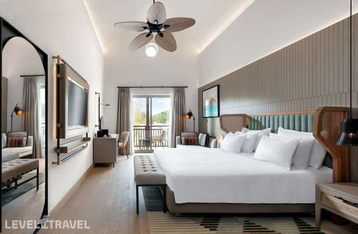 фотографии номера Полулюкс отеля Radisson Collection Bodrum в Турция(Акьярлар) - фото №35