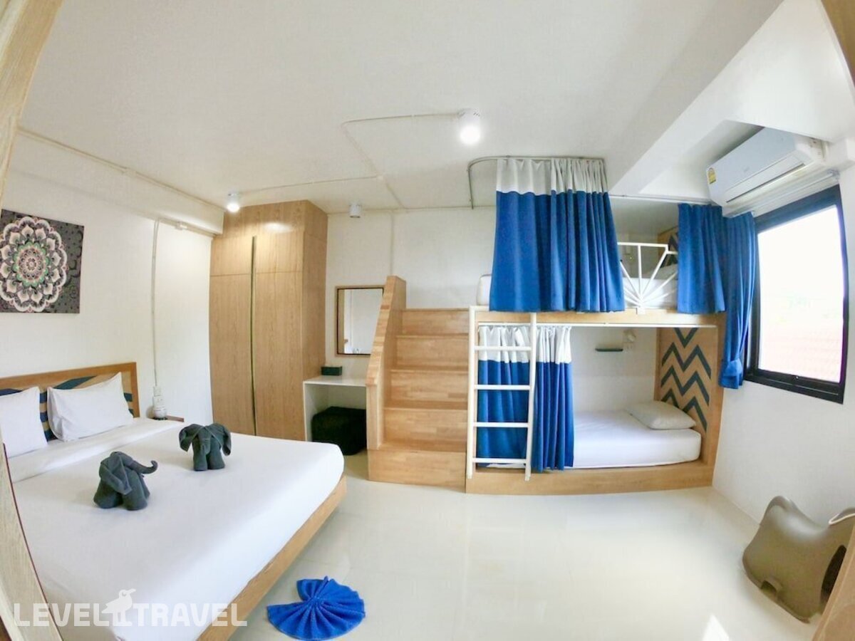 фотографии номера Стандартный номер отеля The Rock Samui - Hostel в Таиланд(Рокиз Бич) - фото №3