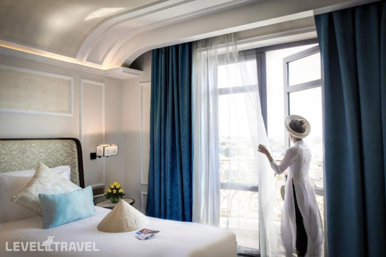 фотографии номера Делюкс (две односпальные кровати) отеля Hotel Royal Hoi An - MGallery в Вьетнам(Хойан) - фото №7