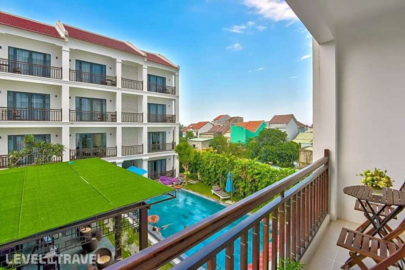 фотографии номера Семейный с балконом отеля White Lotus Hotel (Ex. Golden Pearl Hoian Hotel) в Вьетнам(Хойан) - фото №4