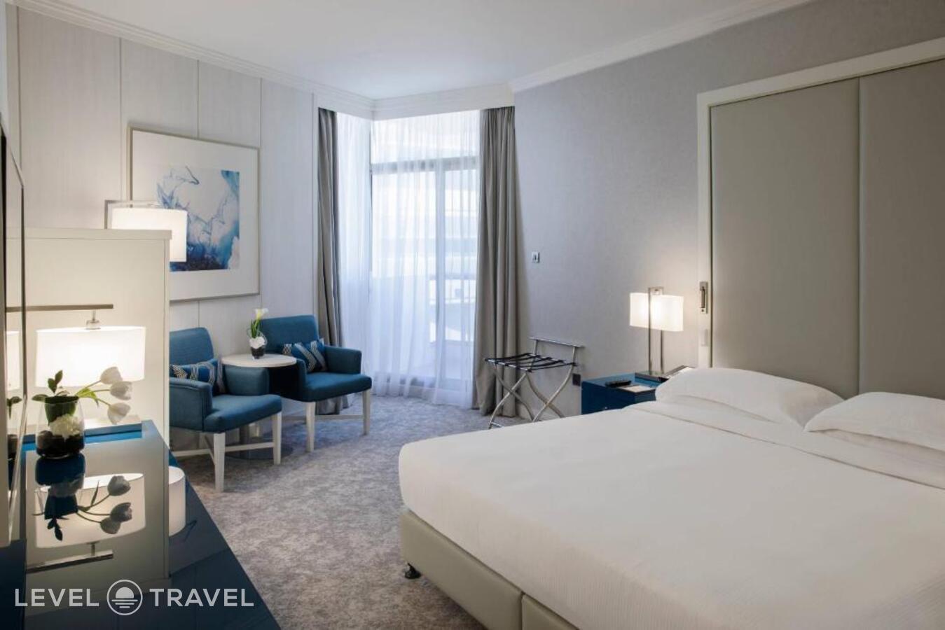 фотографии номера Стандартный с балконом отеля Beach Rotana Abu Dhabi в ОАЭ(Абу-Даби) - фото №7