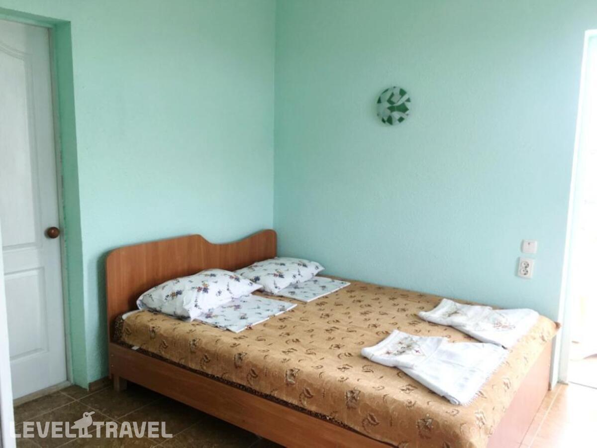 фотографии номера Стандартный номер отеля Пансионат Мари-Анна в Россия(Межводное) - фото №1