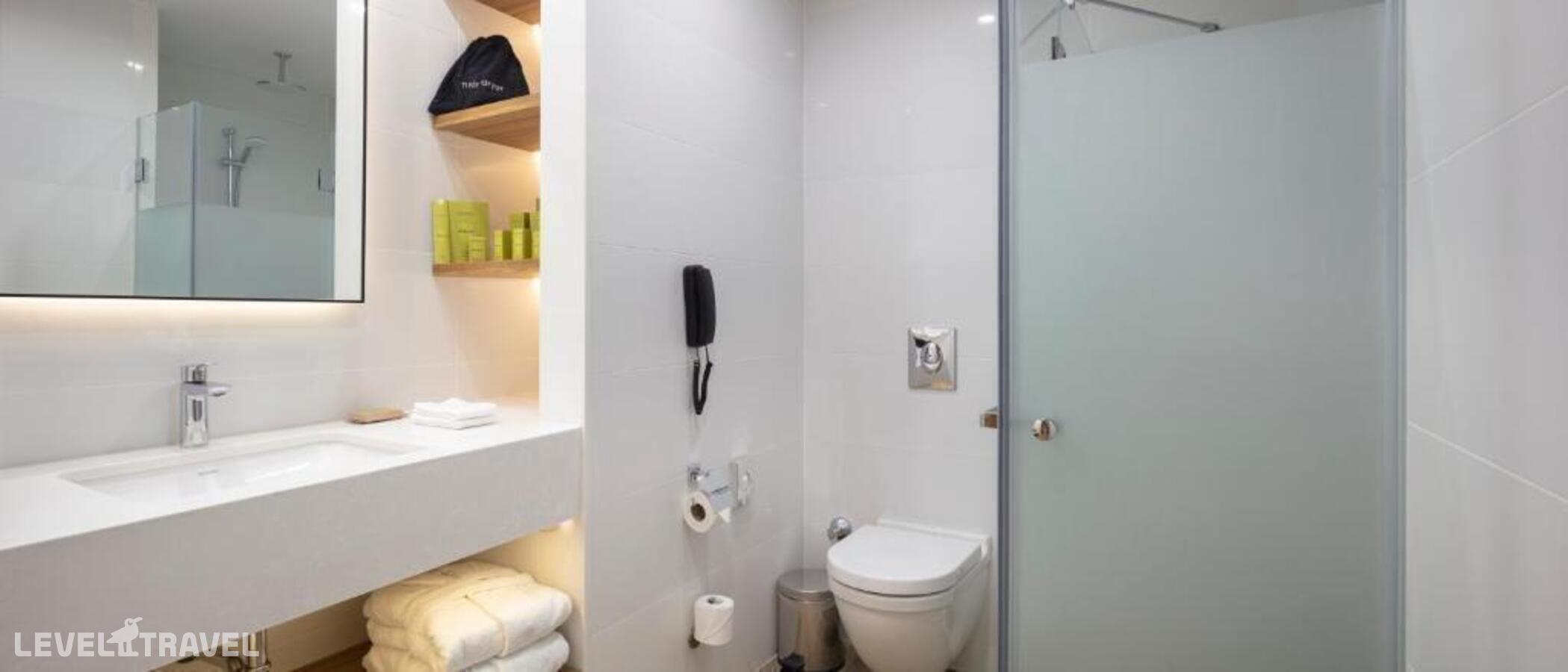 фотографии номера Стандартный (две односпальные кровати) отеля Hilton Garden Inn Erzurum в Турция(Эрзурум) - фото №5