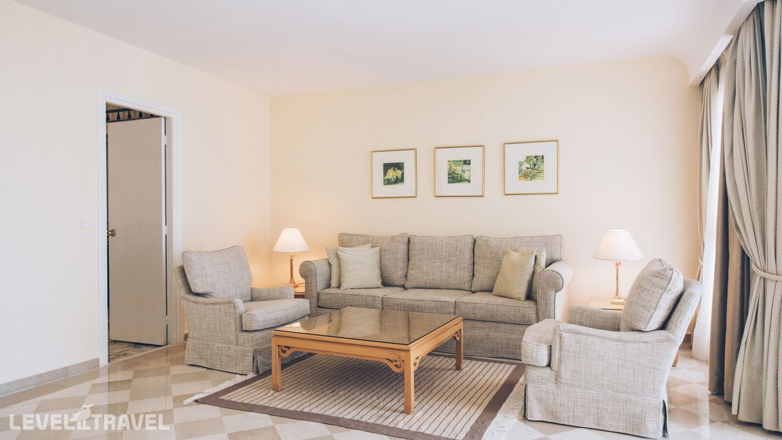фотографии номера Люкс Senior отеля Iberostar Selection Kantaoui Bay в Тунис(Порт Эль-Кантауи) - фото №3
