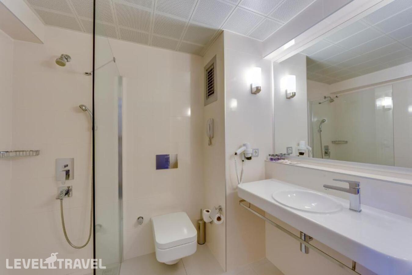 фотографии номера Семейный номер отеля Hotel Grand Efe в Турция(Оздере) - фото №2