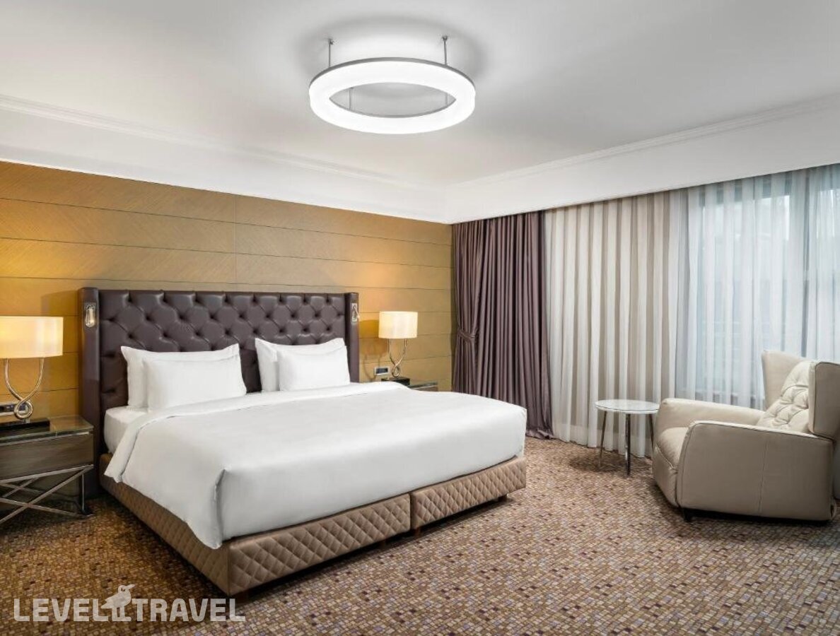 фотографии номера Премиум с видом на город отеля Radisson Blu Hotel Sisli в Турция(Шишли) - фото №15