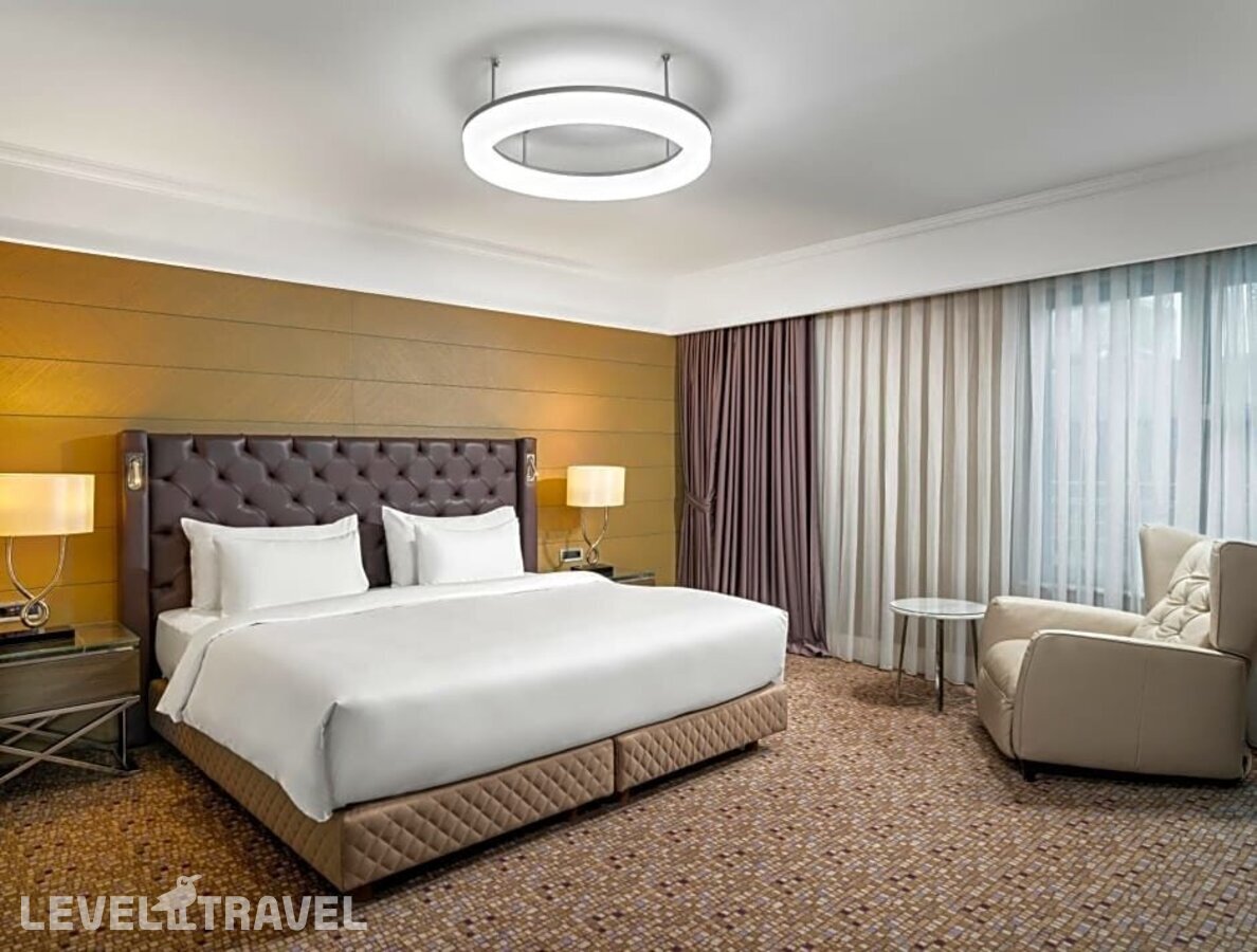 фотографии номера Премиум с видом на город отеля Radisson Blu Hotel Sisli в Турция(Шишли) - фото №7