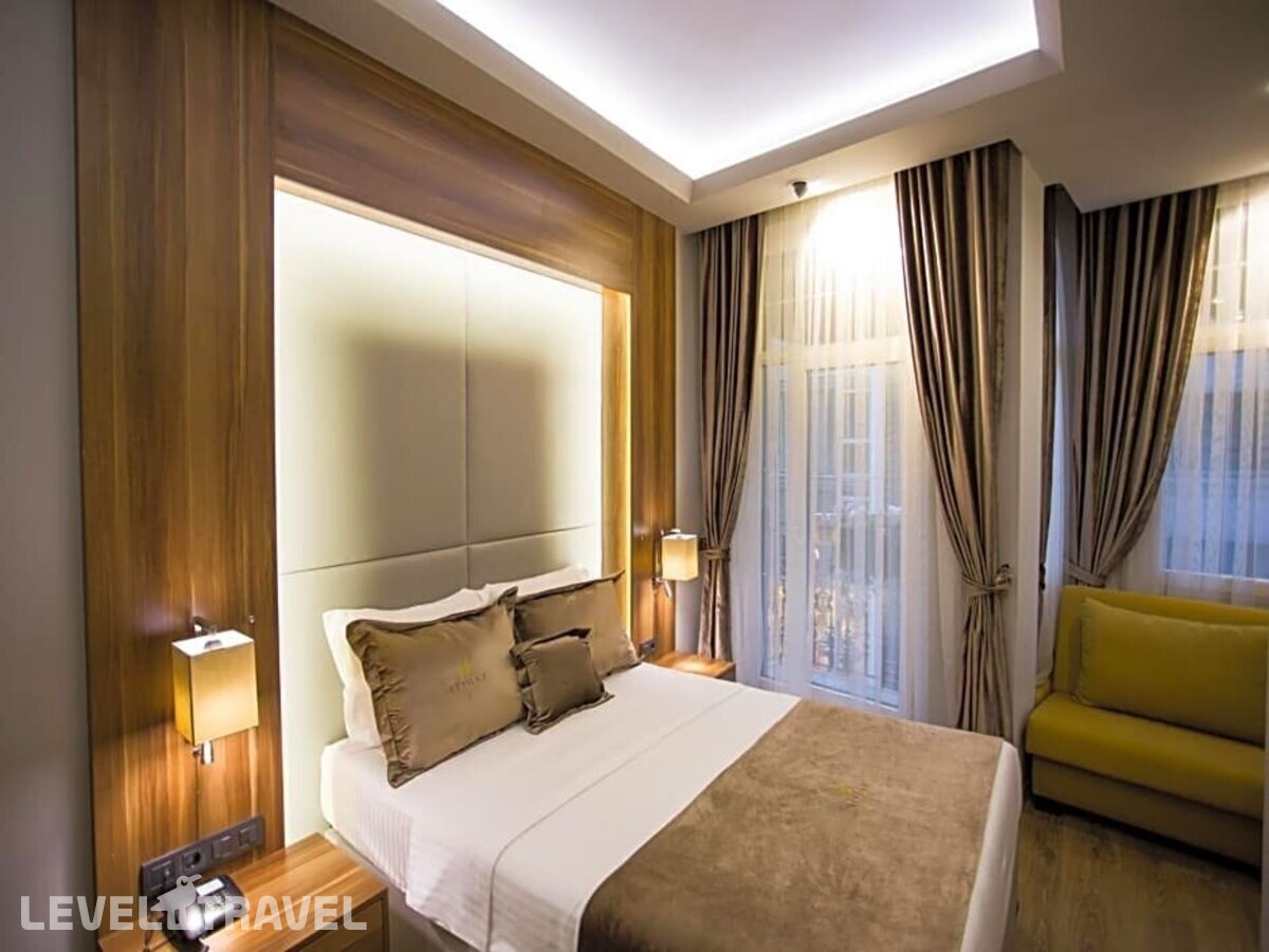 фотографии номера Делюкс с видом на город отеля Bonne Sante Hotel в Турция(Таксим) - фото №4