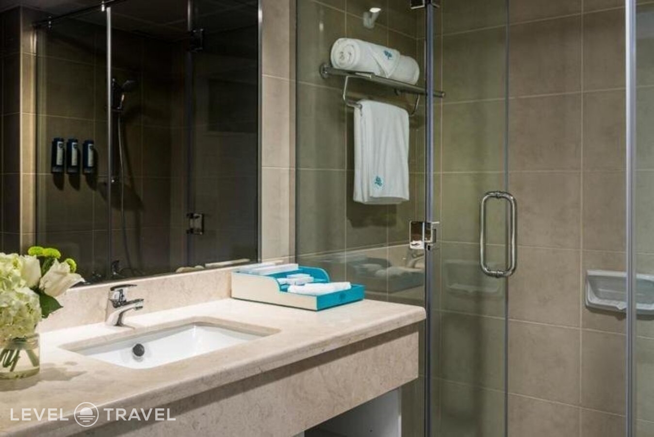 фотографии номера Стандартный (две односпальные кровати) отеля Andalus Al Seef Resort & Spa в ОАЭ(Абу-Даби) - фото №20