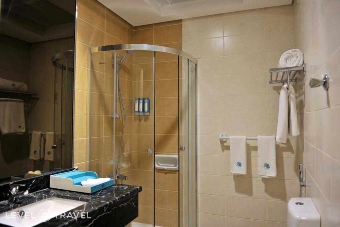 фотографии номера Стандартный (две односпальные кровати) отеля Andalus Al Seef Resort & Spa в ОАЭ(Абу-Даби) - фото №67
