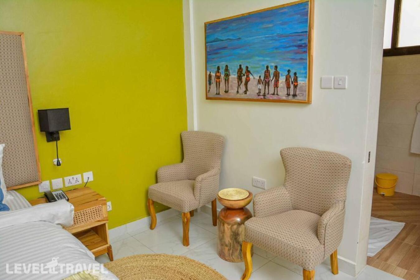 фотографии номера Делюкс (две односпальные кровати) отеля Jangwani Sea Breeze Resort в Танзания(Дар-эс-Салам) - фото №5