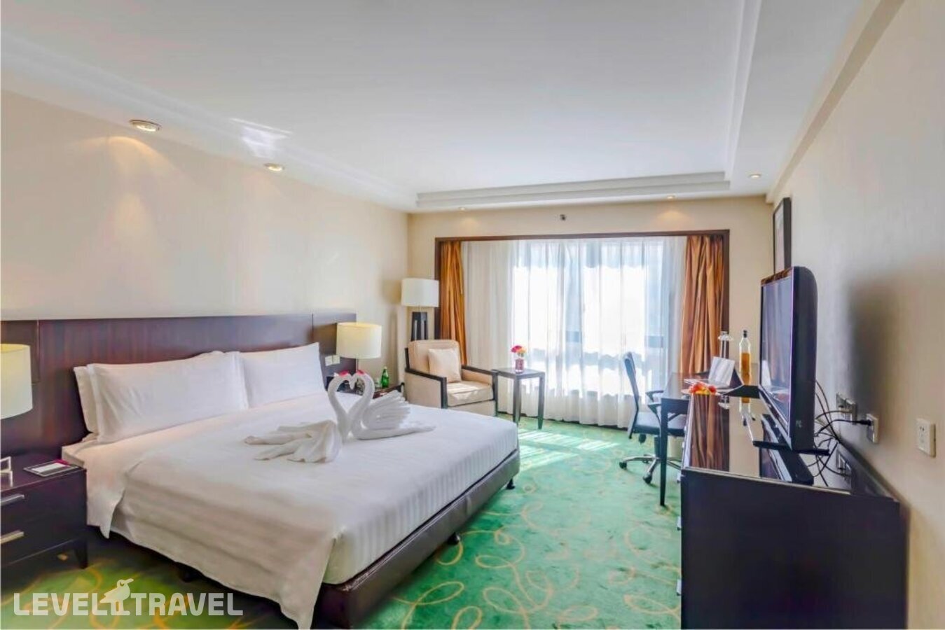фотографии номера Делюкс (две односпальные кровати) отеля Guo Ji Yi Yuan Hotel в Китай(Пекин) - фото №3