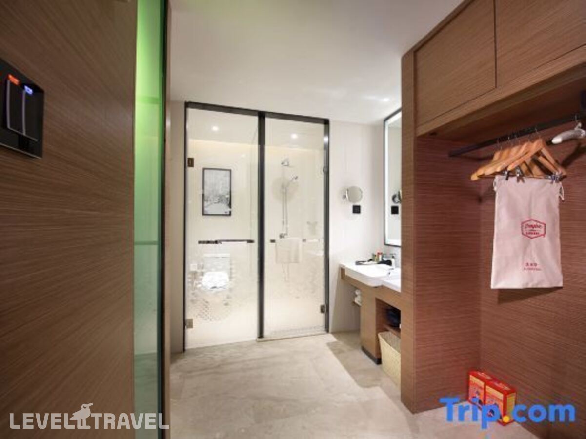 фотографии номера Стандартный (две односпальные кровати) отеля Hampton By Hilton Guangzhou Zhujiang New Town в Китай(Гуанчжоу) - фото №5
