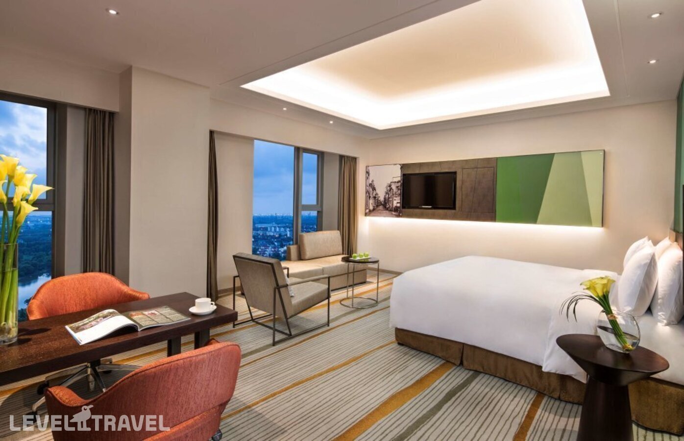 фотографии номера Полулюкс с видом на город отеля Radisson Blu Shanghai Pudong Jinqiao в Китай(Шанхай) - фото №3