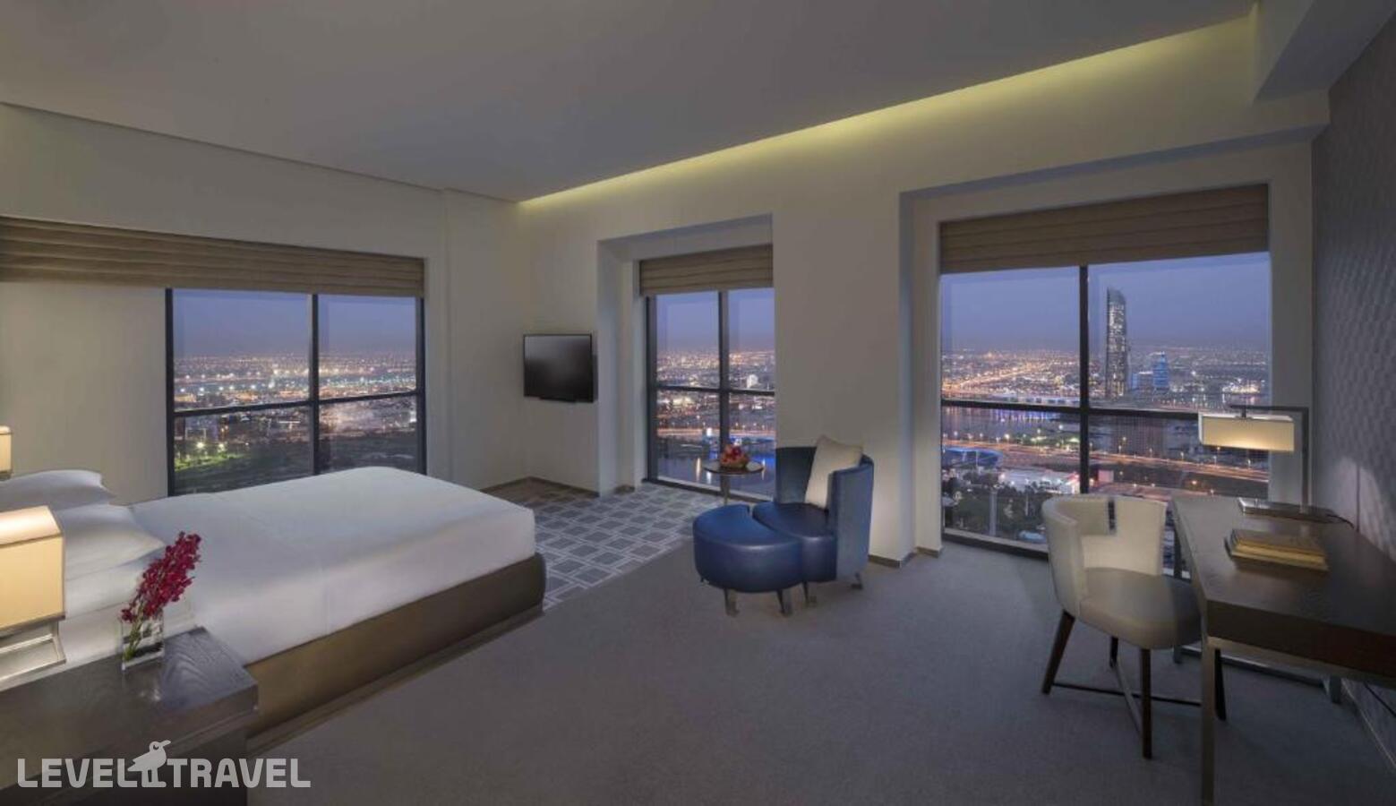 фотографии номера Апартаменты (3 спальни) отеля Hyatt Regency Dubai Creek Heights в ОАЭ(Бар Дубай) - фото №5