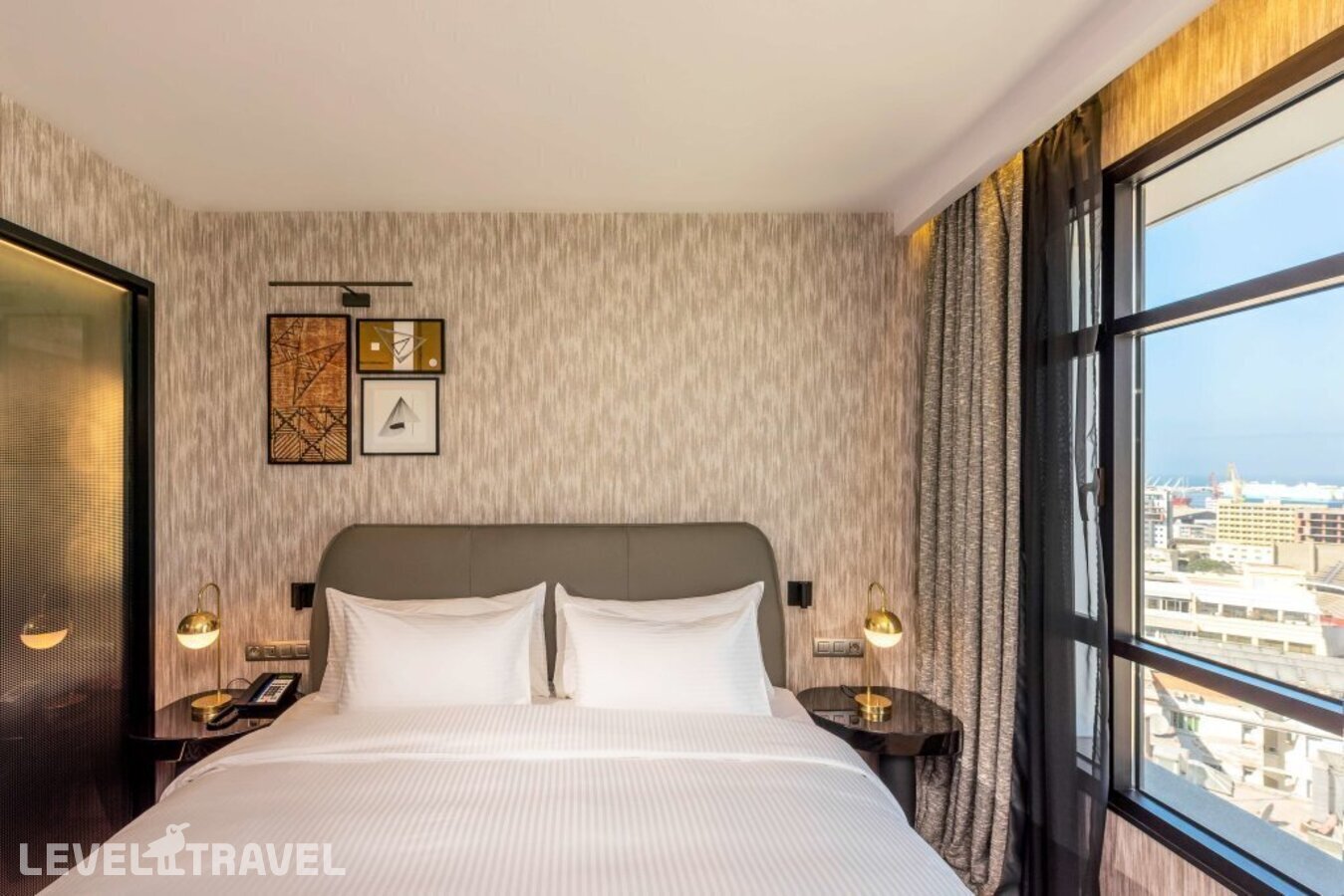 фотографии номера Улучшенный (две односпальные кровати) отеля Radisson Blu Hotel, Casablanca City Center в Марокко(Касабланка) - фото №2