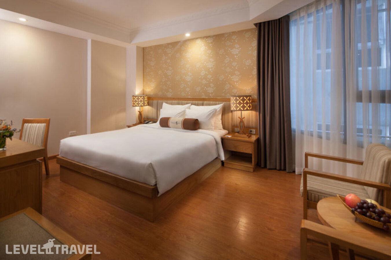 фотографии номера Улучшенный номер отеля Diamond Sea Hotel в Вьетнам(Дананг) - фото №1