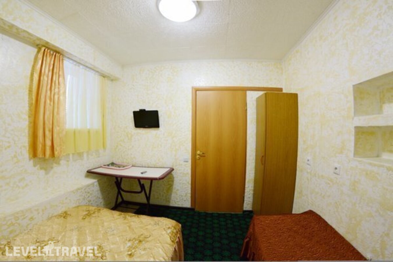 фотографии номера Одноместный экономичный с удобствами на этаже отеля Отель Жемчуг в Россия(Витязево) - фото №2