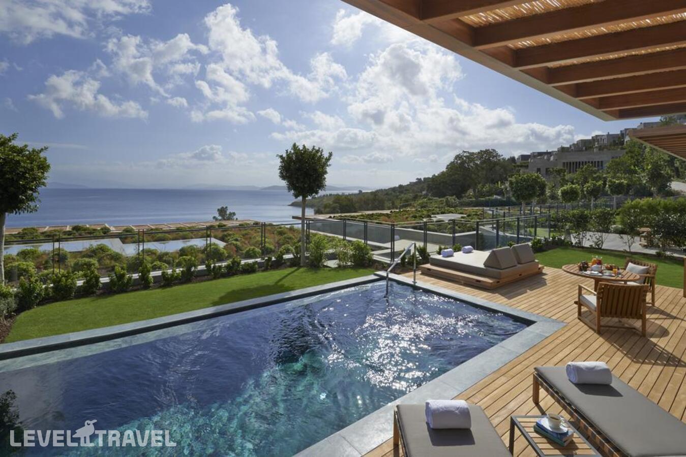 фотографии номера Люкс с частным бассейном и видом на море отеля Mandarin Oriental Bodrum в Турция(Гёлькёй) - фото №3