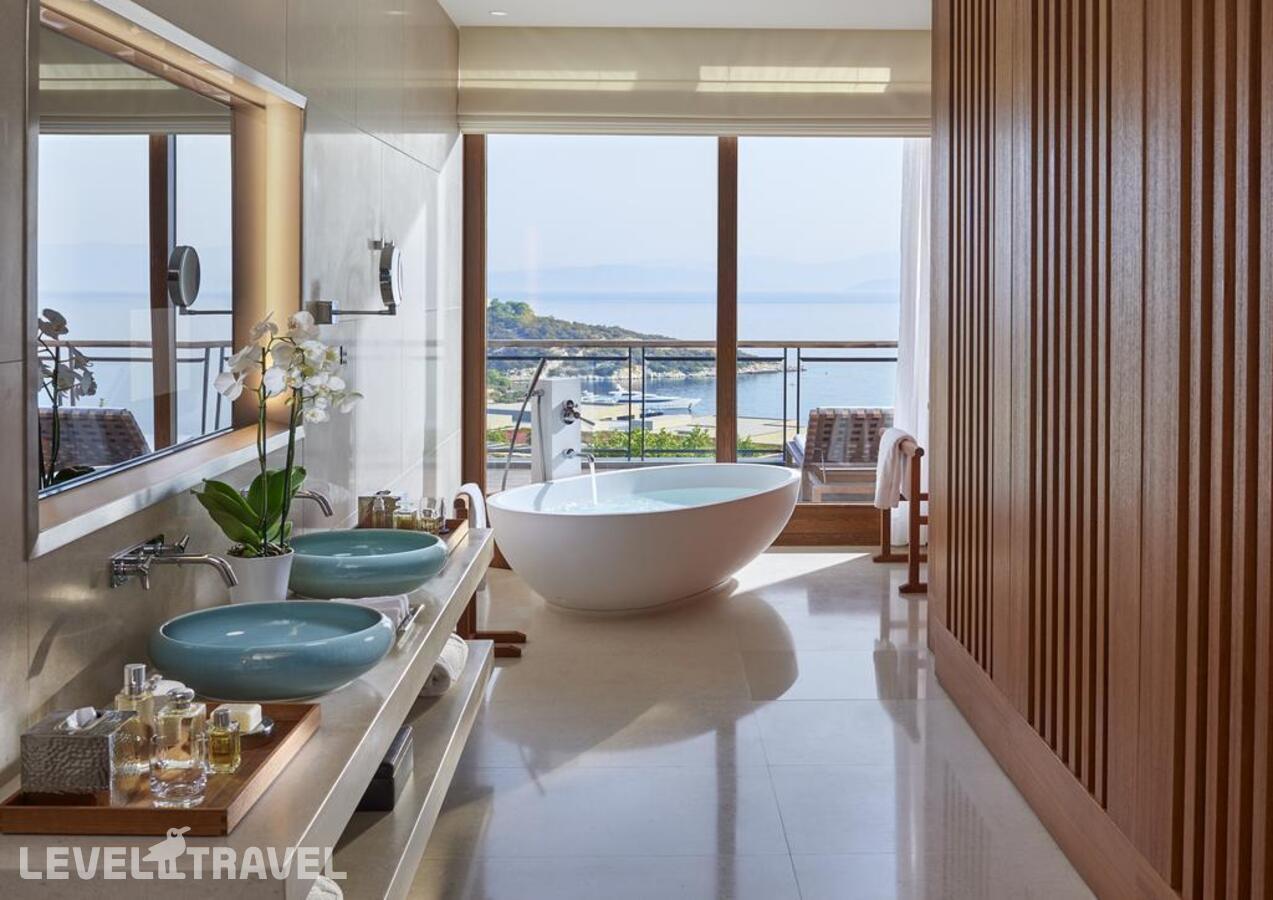 фотографии номера Люкс Aegean отеля Mandarin Oriental Bodrum в Турция(Гёлькёй) - фото №3