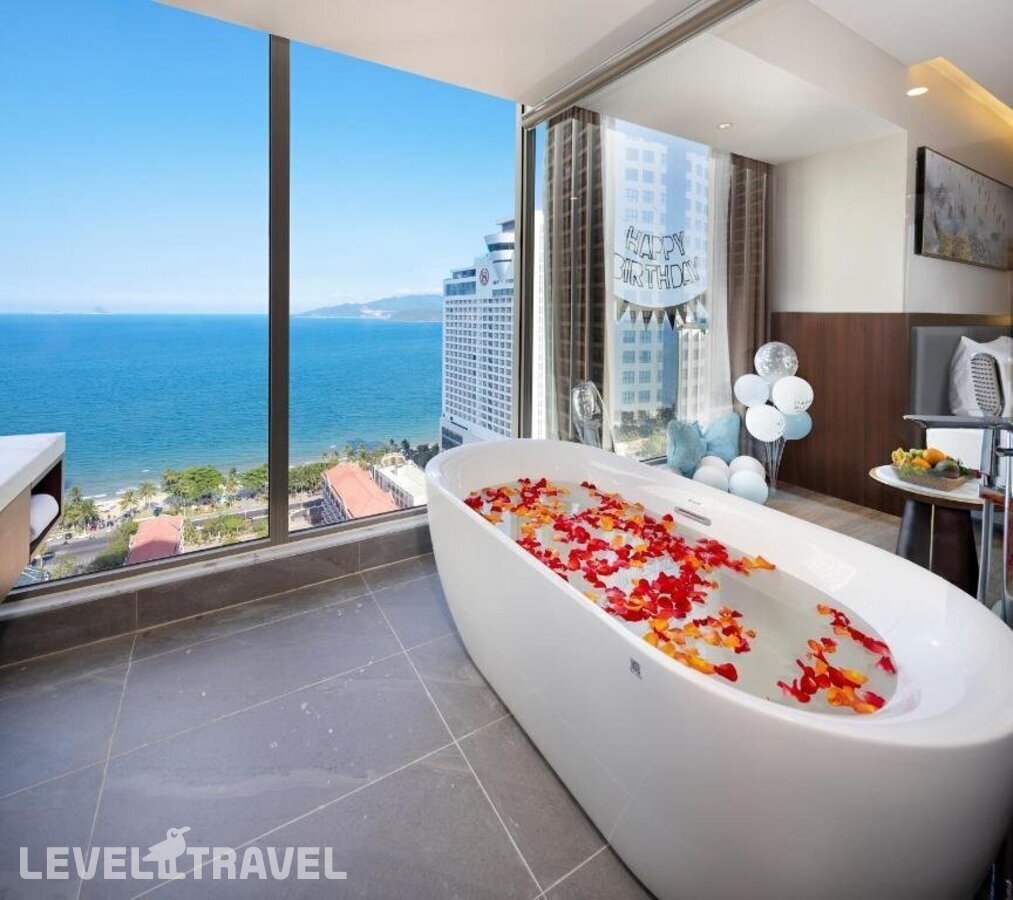 фотографии номера Стандартный с видом на море отеля Annova Hotel Nha Trang в Вьетнам(Нячанг) - фото №3