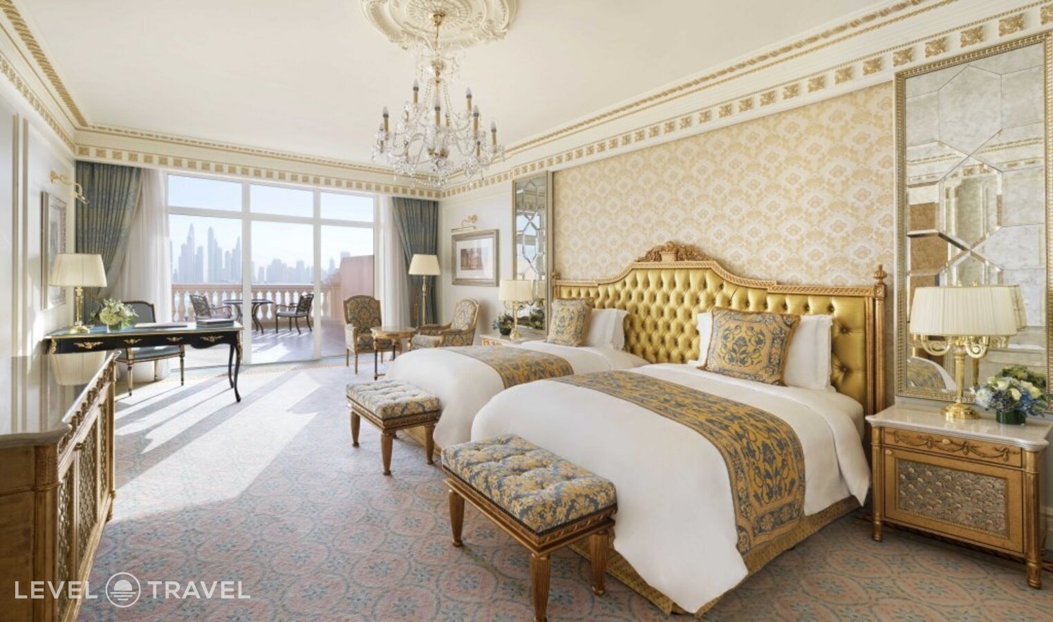 фотографии номера Премьер с видом на океан (две односпальные кровати) отеля Raffles The Palm Dubai в ОАЭ(Дубай Пальма) - фото №1