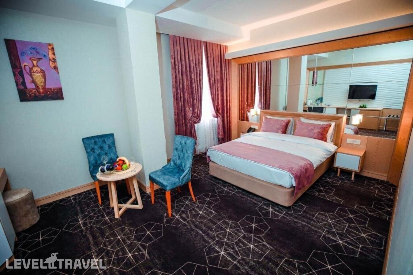 фотографии номера Трехместный делюкс отеля Regal Inn Hotel в Азербайджан(Баку) - фото №5