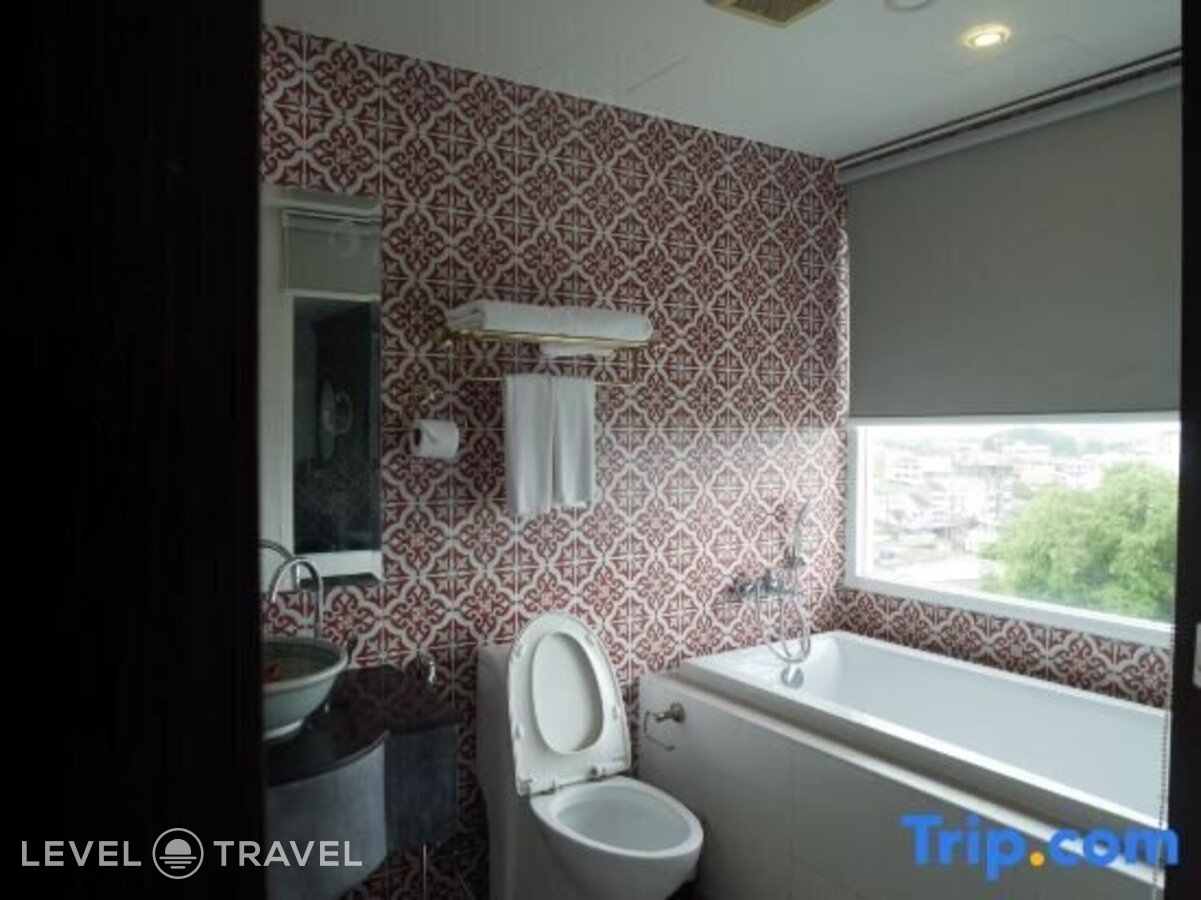фотографии номера Номер Премьер отеля Grand Supicha City Hotel в Таиланд(город Пхукет) - фото №5