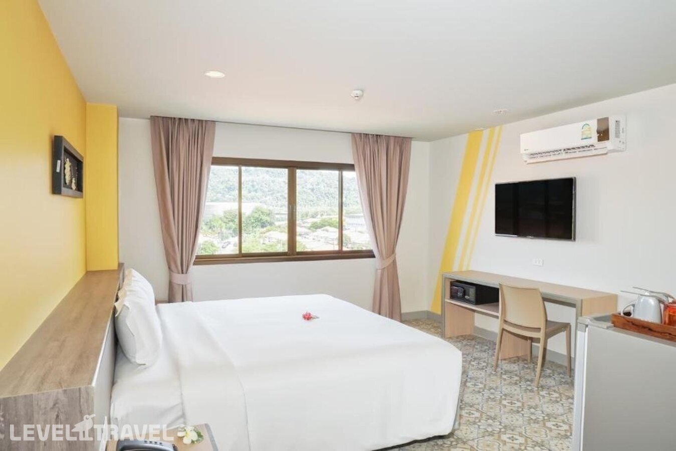 фотографии номера Улучшенный (две односпальные кровати) отеля Recenta Suite Phuket Suanluang в Таиланд(город Пхукет) - фото №2