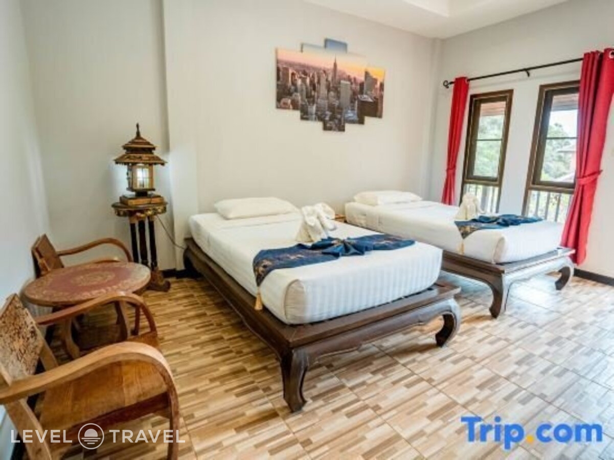 фотографии номера Трехместный улучшенный отеля Kasalong Resort в Таиланд(Наклуа) - фото №4