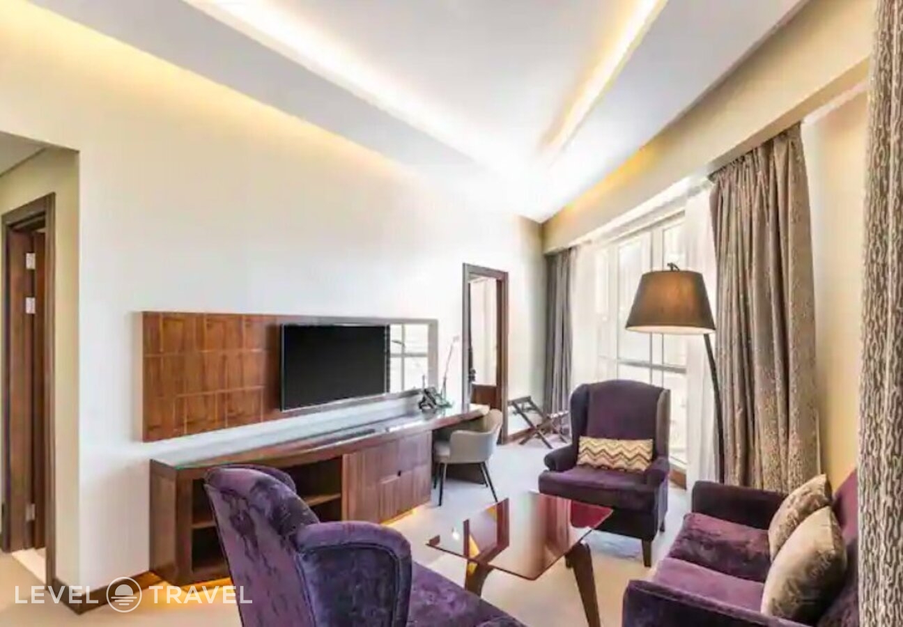 фотографии номера Полулюкс отеля Radisson Blu Hotel Dubai Waterfront в ОАЭ(Бизнес Бей) - фото №4