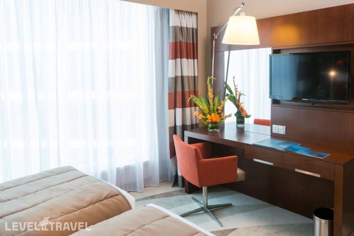фотографии номера Представительский (две односпальные кровати) отеля Novotel Al Barsha в ОАЭ(Аль Барша) - фото №16