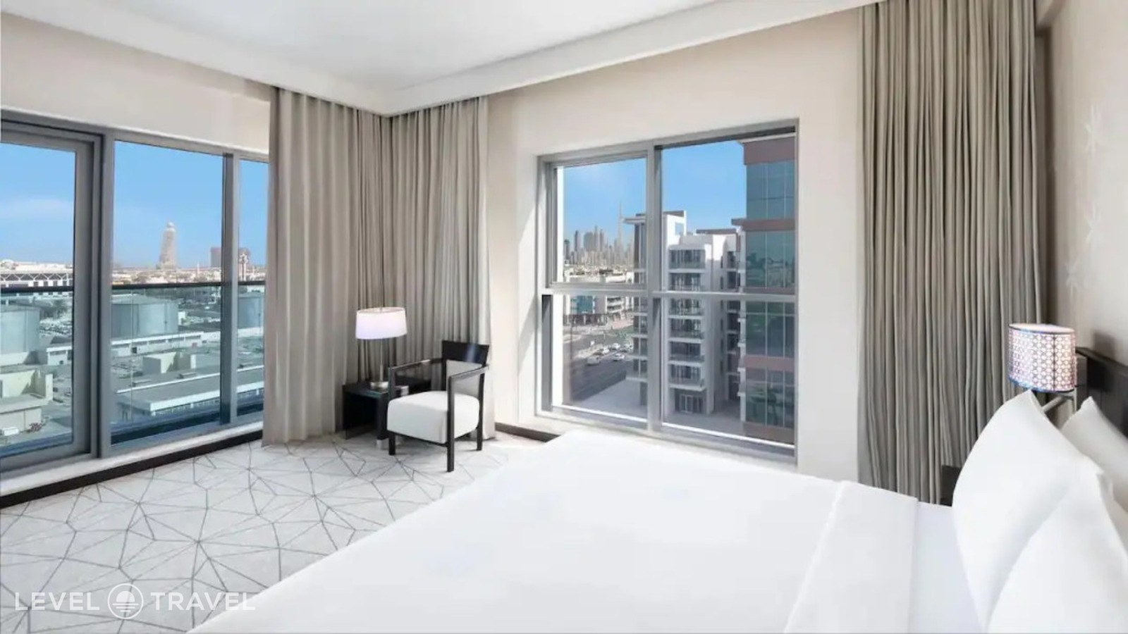 фотографии номера Люкс (1 спальня) отеля Hyatt Place Dubai Jumeirah в ОАЭ(Бар Дубай) - фото №17