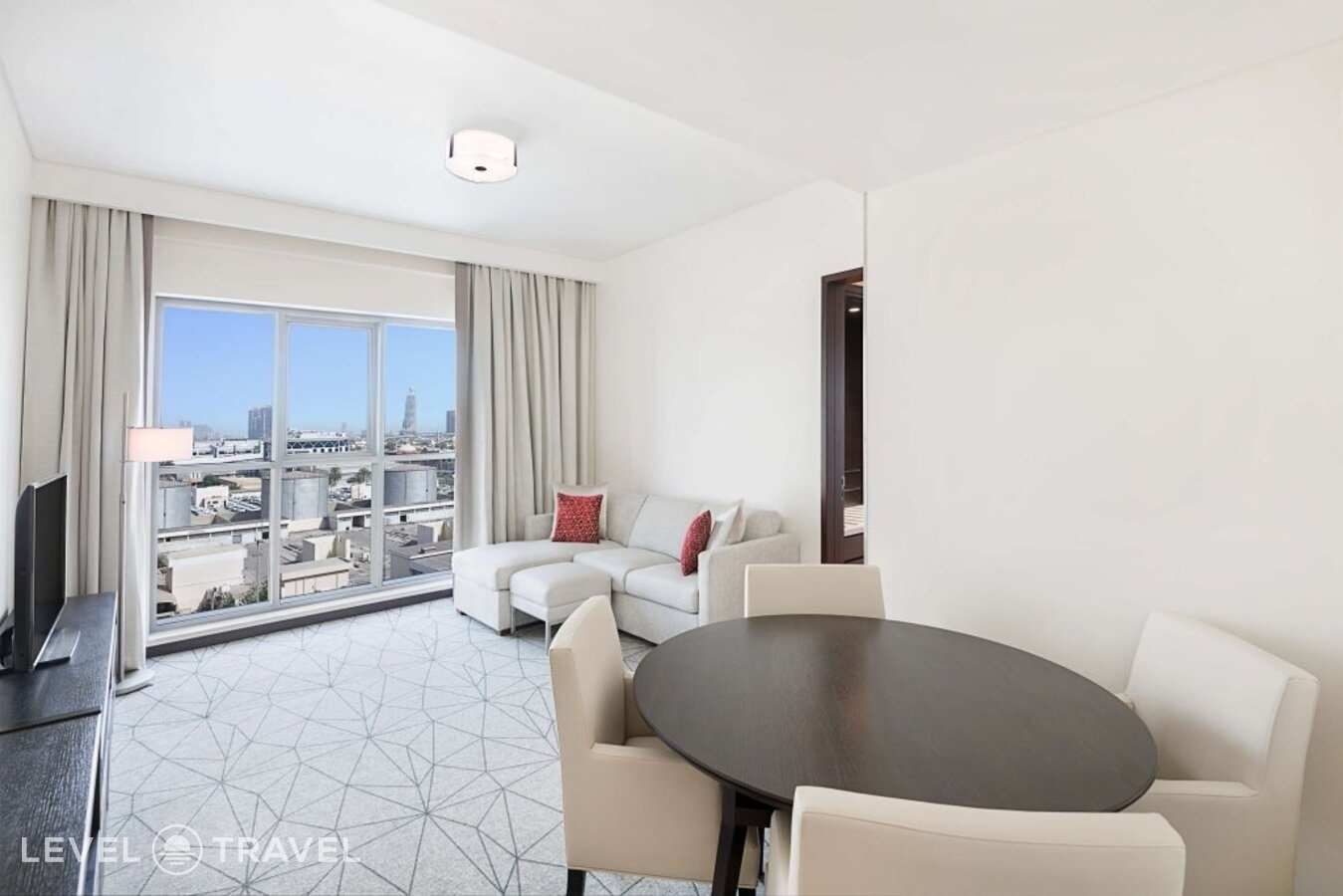 фотографии номера Люкс (1 спальня) отеля Hyatt Place Dubai Jumeirah в ОАЭ(Бар Дубай) - фото №7