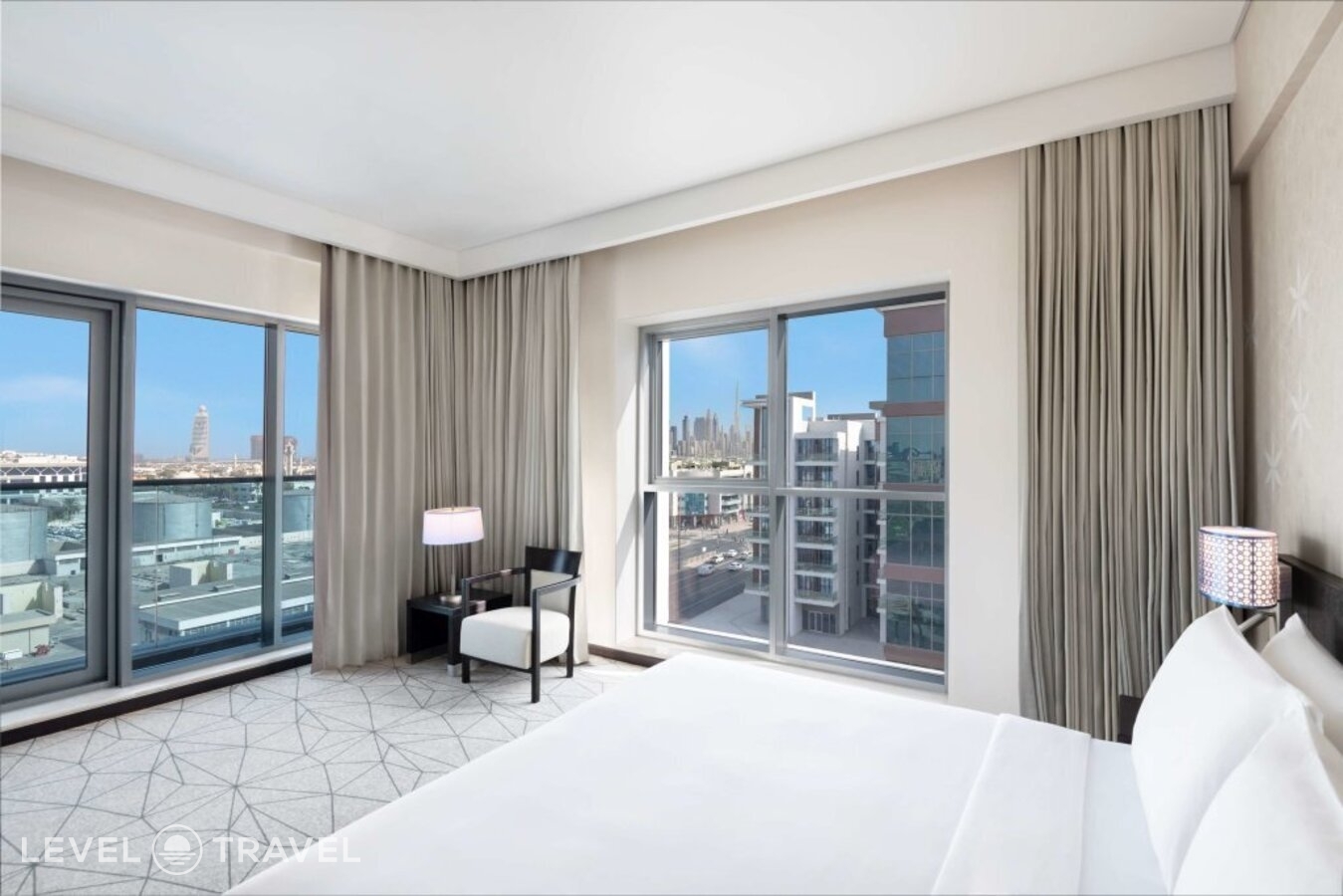 фотографии номера Люкс (1 спальня) отеля Hyatt Place Dubai Jumeirah в ОАЭ(Бар Дубай) - фото №8