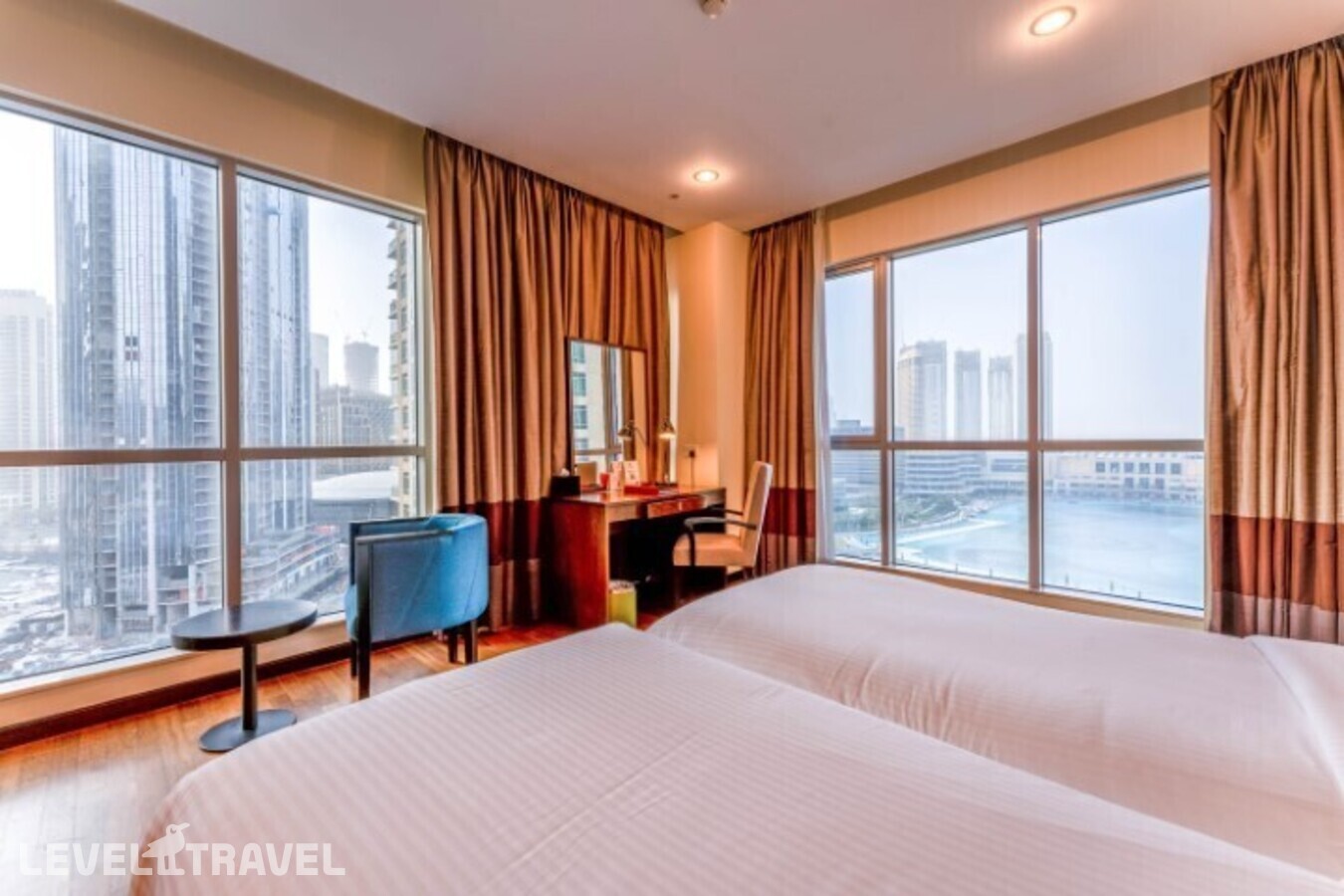 фотографии номера Студия премиум с видом на Бурдж-Халифа и фонтан отеля Ramada Downtown Dubai в ОАЭ(Даунтаун Дубай) - фото №7