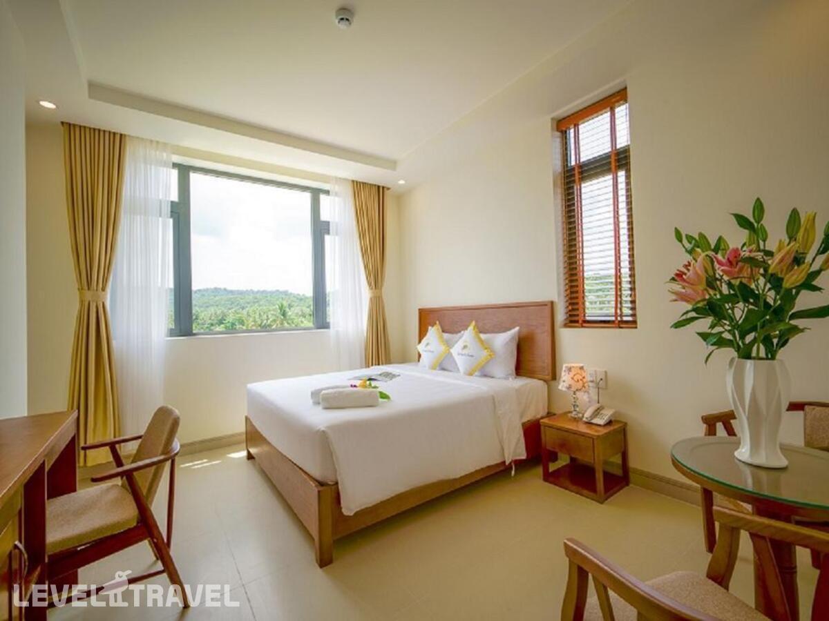 фотографии номера Улучшенный номер отеля Homestead Seaview Hotel (Ex. Ola Hotel Phu Quoc) в Вьетнам(Фукуок) - фото №1