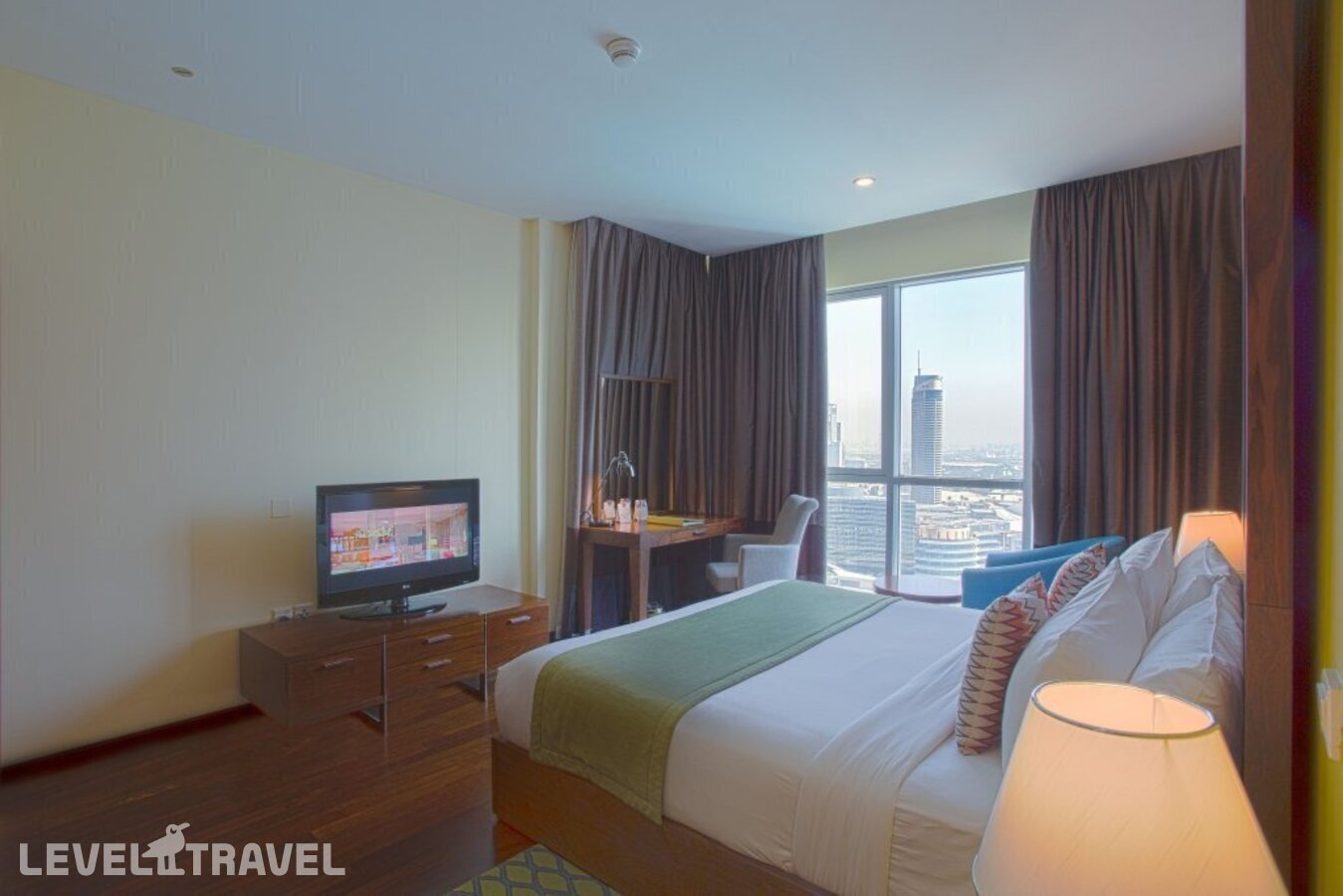 фотографии номера Стандартный с видом на город отеля Ramada Downtown Dubai в ОАЭ(Даунтаун Дубай) - фото №2