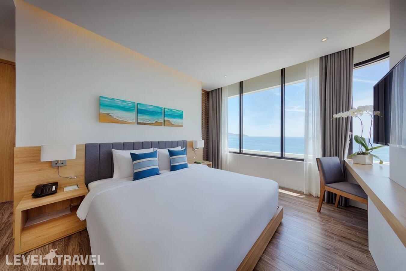 фотографии номера Семейный номер отеля Belle Maison Parosand Danang Hotel – Managed By H&K Hospitality в Вьетнам(Дананг) - фото №1
