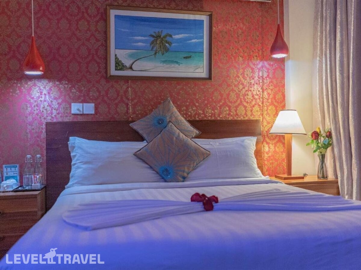 фотографии номера Делюкс отеля Umet Seaview Hotel With Free Roundtrip Airport Pick Up And Drop Off в Мальдивы(Мале) - фото №3
