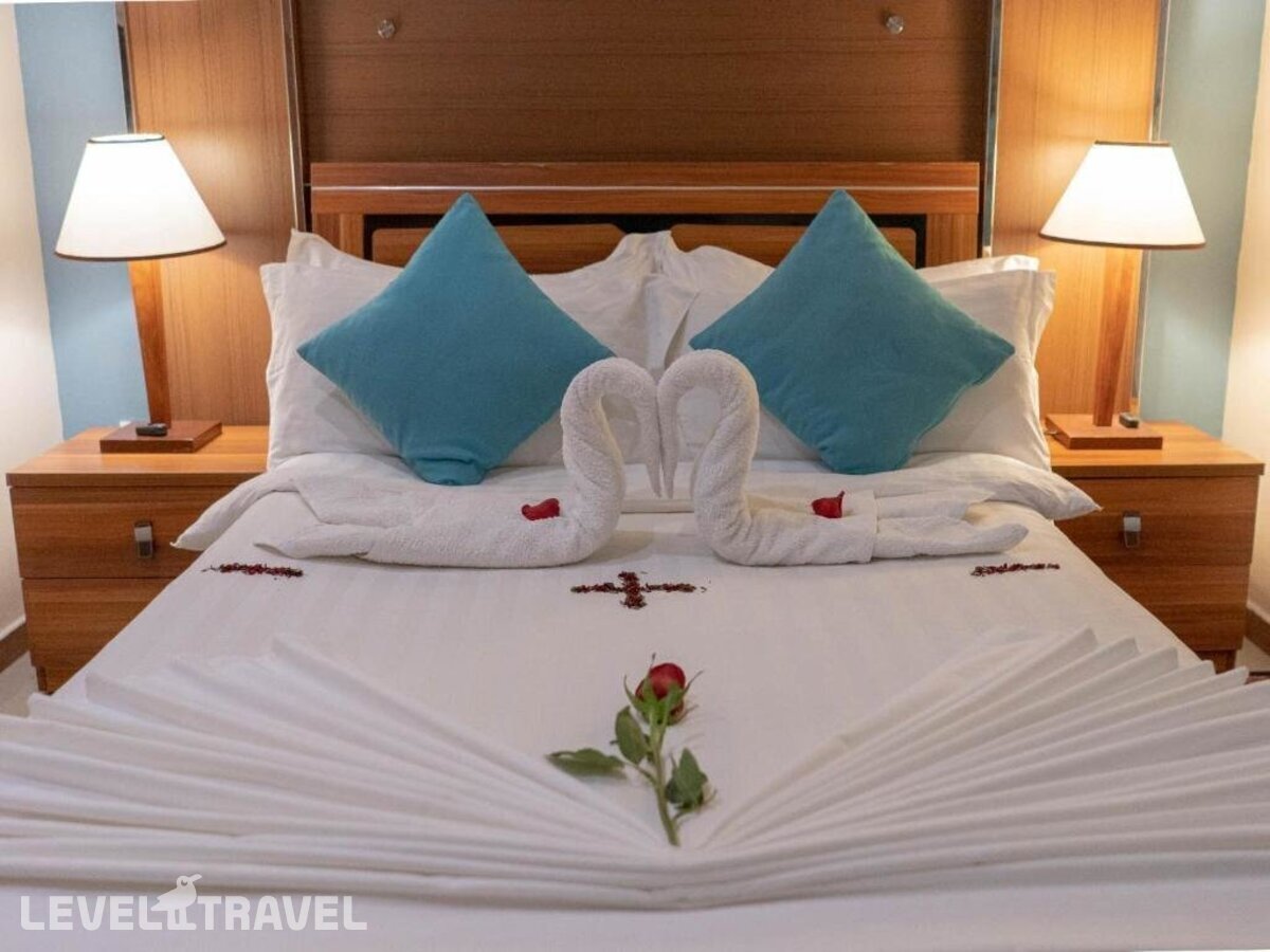 фотографии номера Люкс роскошный отеля Umet Seaview Hotel With Free Roundtrip Airport Pick Up And Drop Off в Мальдивы(Мале) - фото №3