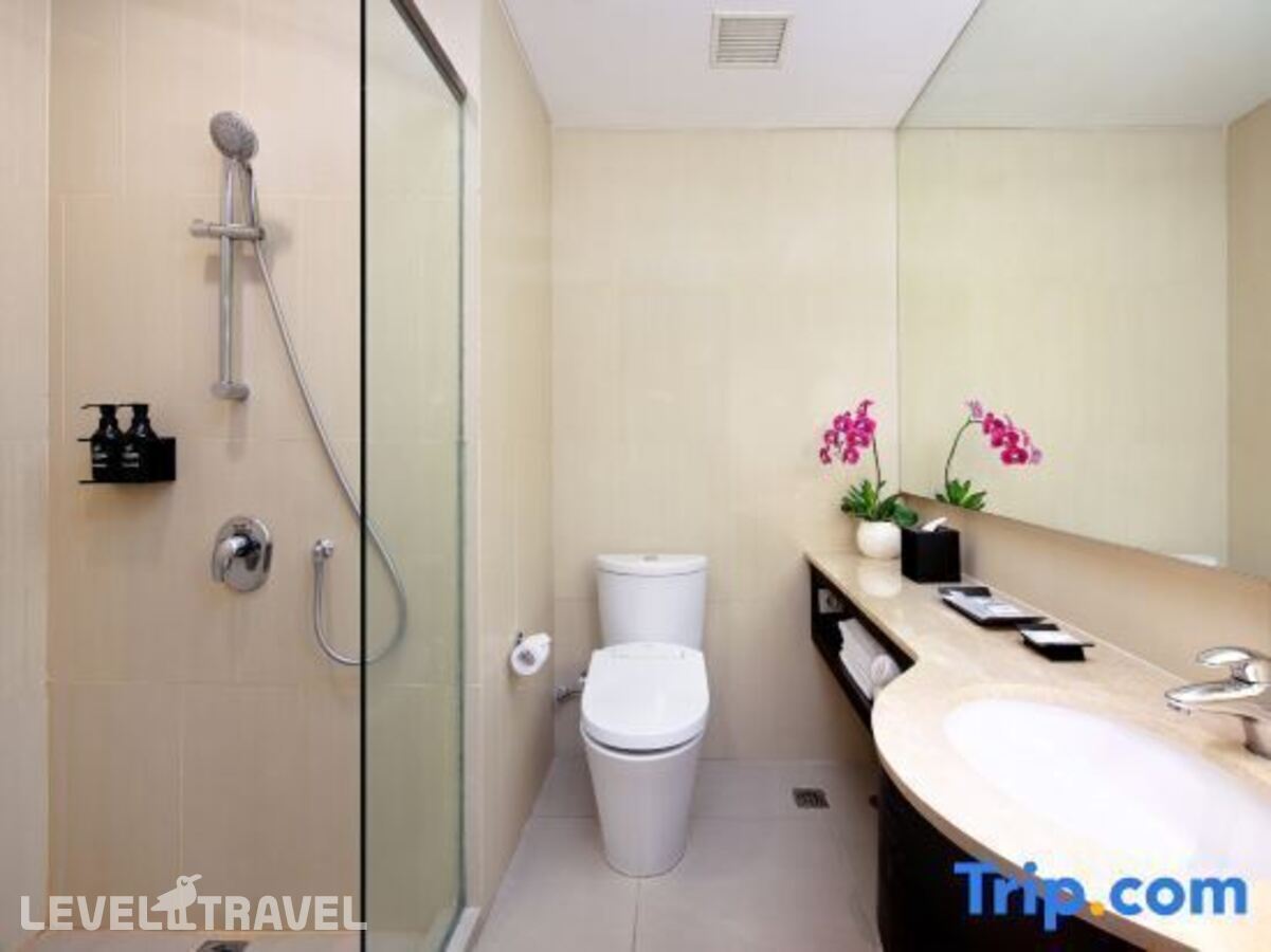 фотографии номера Делюкс (две односпальные кровати) отеля Js Luwansa Hotel And Convention Center в Индонезия(Джакарта) - фото №2
