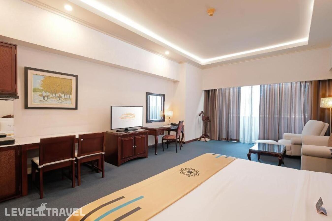 фотографии номера Полулюкс отеля Sunlake Waterfront Resort And Convention в Индонезия(Джакарта) - фото №7