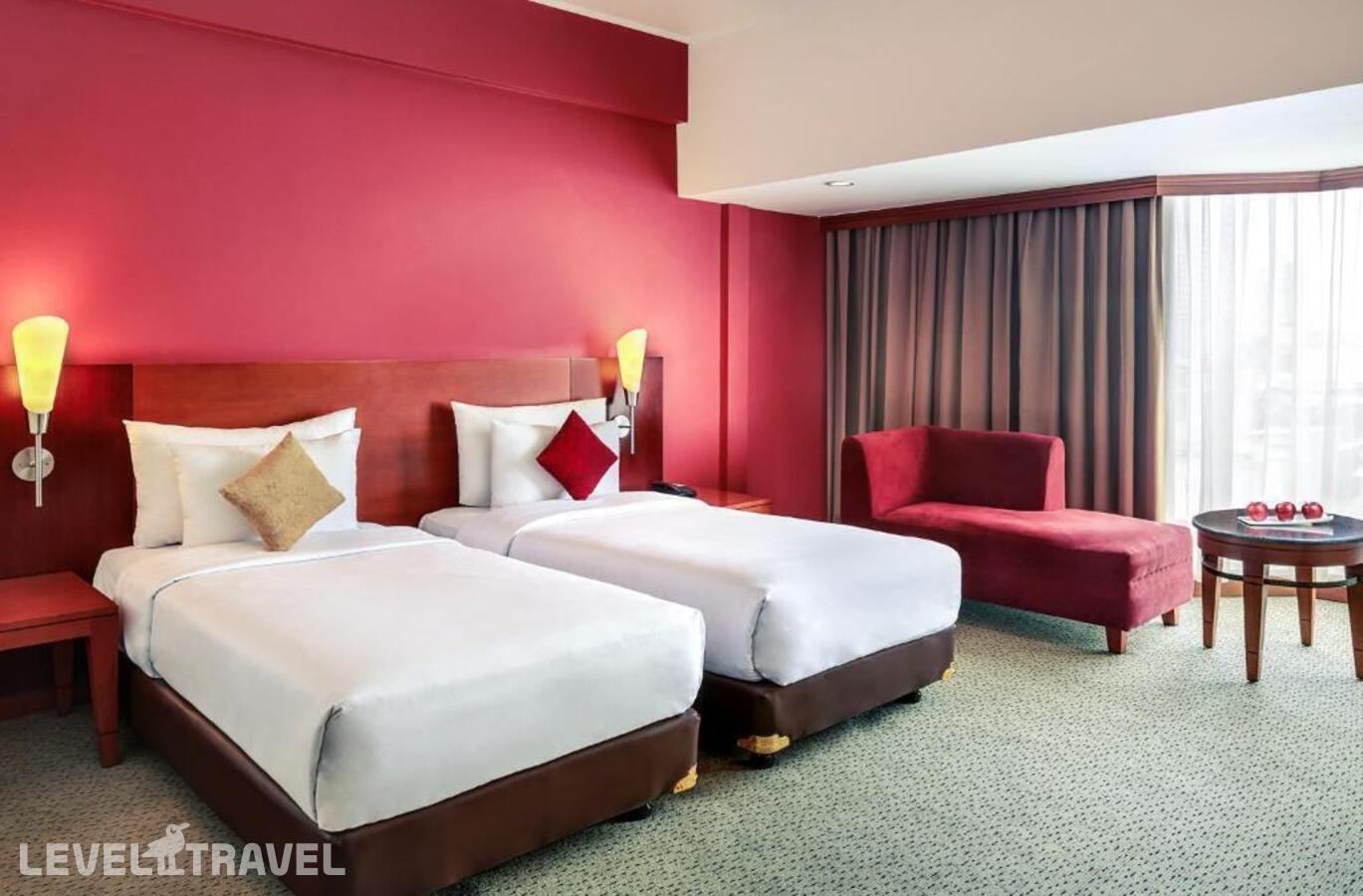 фотографии номера Улучшенный (две односпальные кровати) отеля Mercure Jakarta Kota в Индонезия(Джакарта) - фото №6