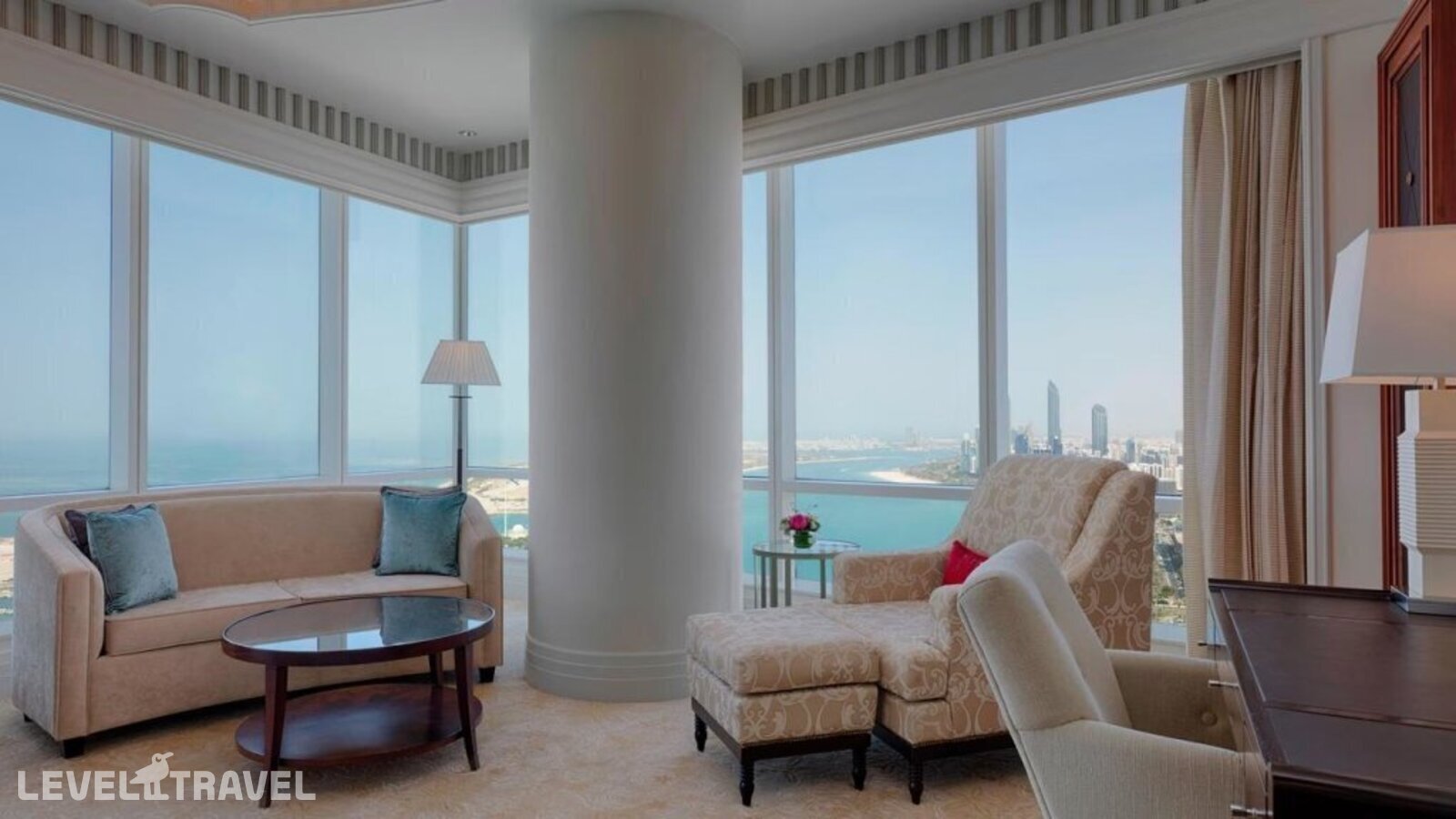 фотографии номера Люкс Гранд отеля The St. Regis Hotel Abu Dhabi в ОАЭ(Абу-Даби) - фото №3