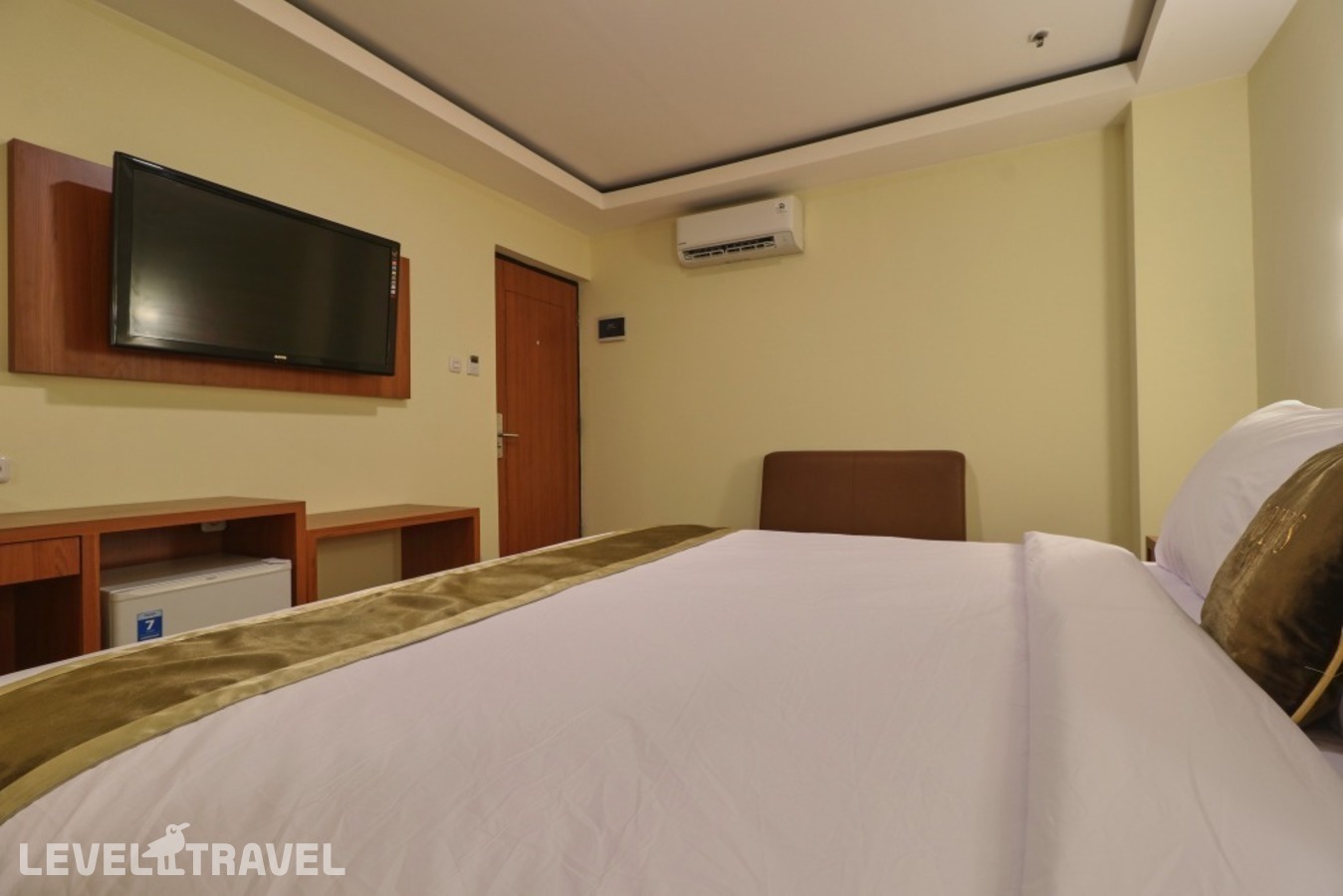 фотографии номера Семейный номер отеля Coin's Hotel Jakarta в Индонезия(Джакарта) - фото №11