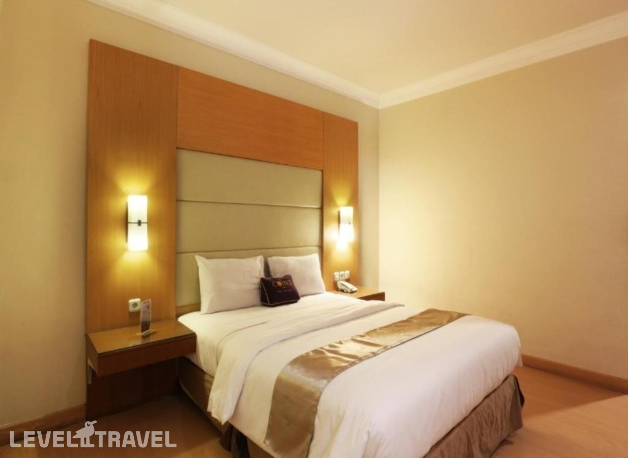 фотографии номера Делюкс отеля Coin's Hotel Jakarta в Индонезия(Джакарта) - фото №3