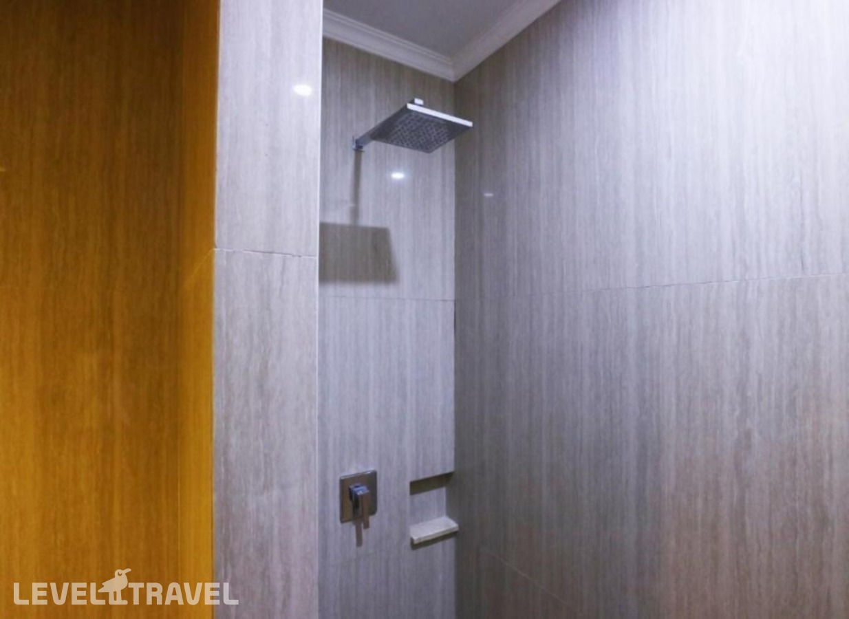 фотографии номера Делюкс (две односпальные кровати) отеля Coin's Hotel Jakarta в Индонезия(Джакарта) - фото №7