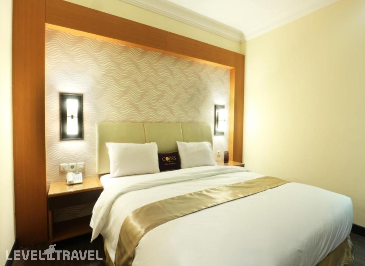 фотографии номера Номер Представительский отеля Coin's Hotel Jakarta в Индонезия(Джакарта) - фото №7